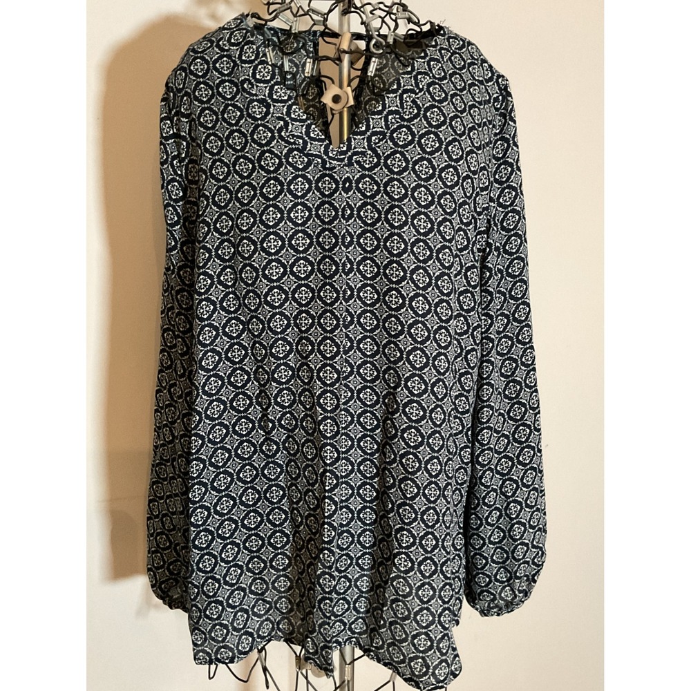Pleione Navy White Medallion Print Split Neck Blouse Small WQZ501249